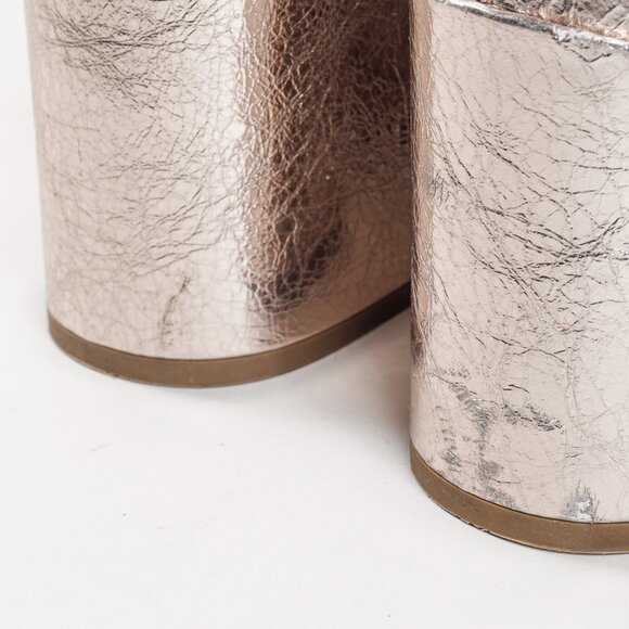 Dries Van Noten Rose-gold Crinkled Patent Leather Boots - Picture 9 of 11